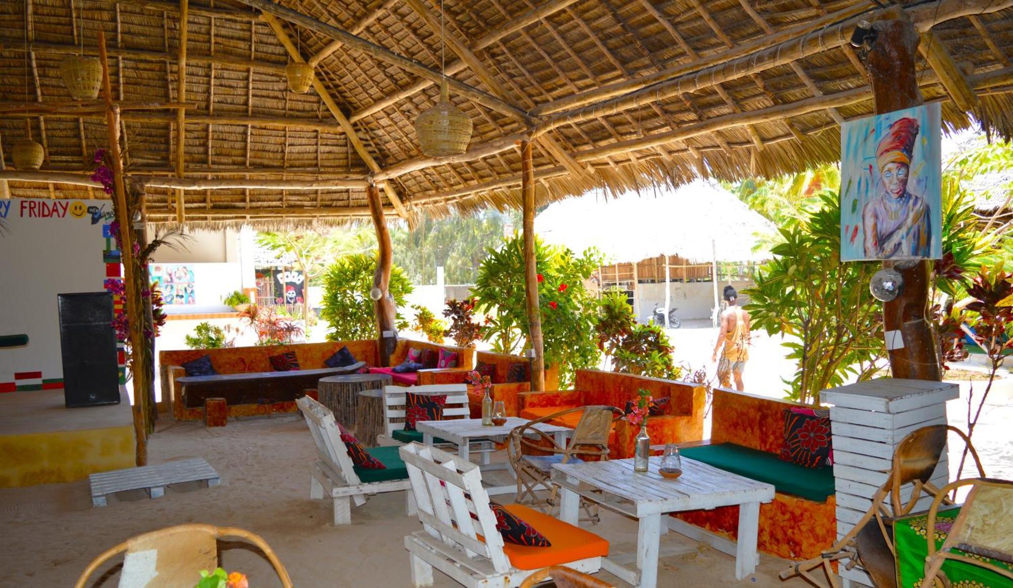 Hostal New Jambo