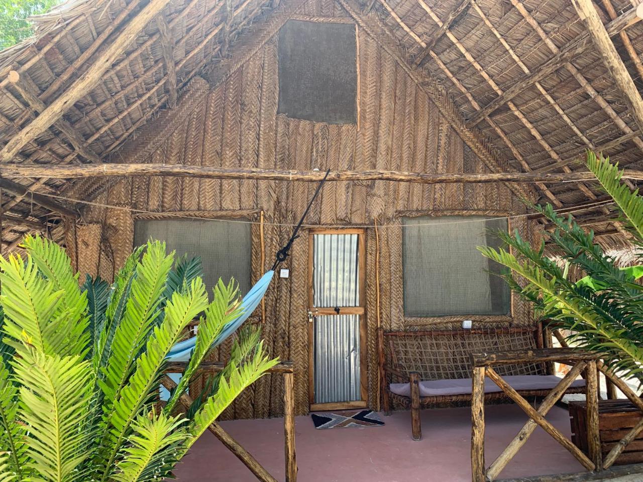 Hostal New Jambo Paje